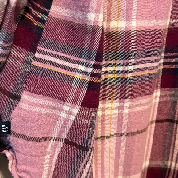 GAP Mens Casual Pink and White Plaid Shirt - Picture 3 of 5